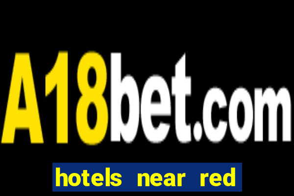 hotels near red hawk casino