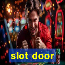 slot door