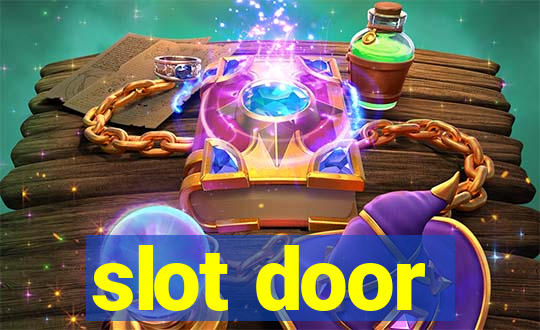 slot door