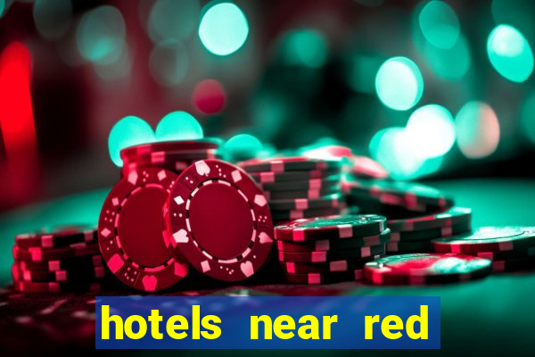 hotels near red hawk casino