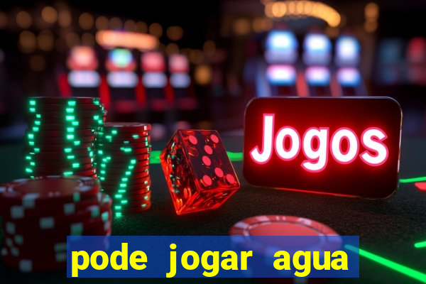 pode jogar agua fervente na pia